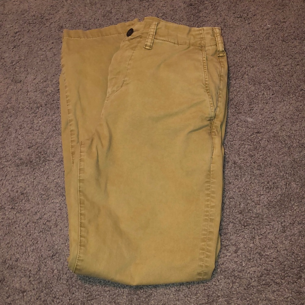 American Eagle Ne(x)t Level Flex khakis